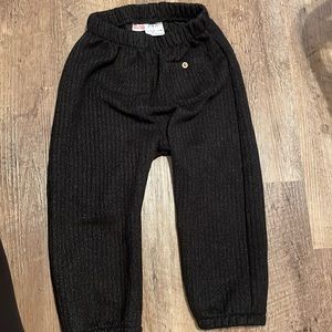 Zara side 2-3 dark gray pants